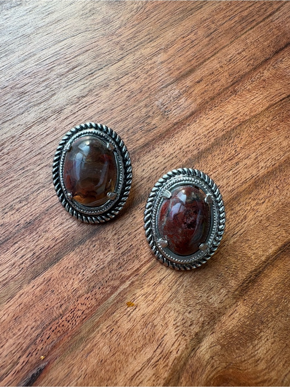 Vintage Brown Stone Oval Clip-On Earrings